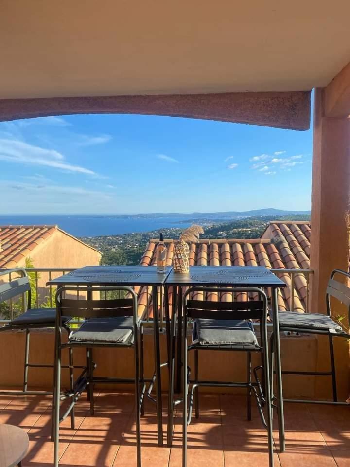 Tres Bel Appartement T3 Avec Splendide Vue Mer Лес-Иссамбр Экстерьер фото